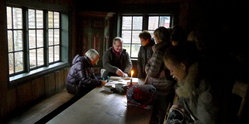 Norsk Folkemuseum Bygdøy, omvisning ved (Guri) Annikki (Jan Erik) Øvergård, Østerdalstunet, husmannsplassen, Trøndertunet m.v.